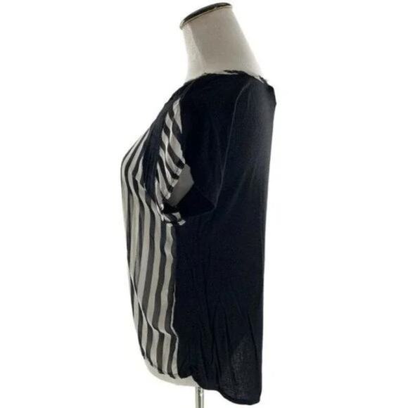 Sheer Women's Lightweight Black and White Striped Summer Shirt Top Size Medium - Picture 3 of 5